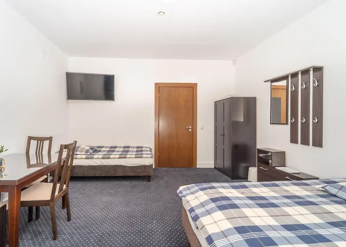 Za Zielonymi Drzwiami 民宿 索波特