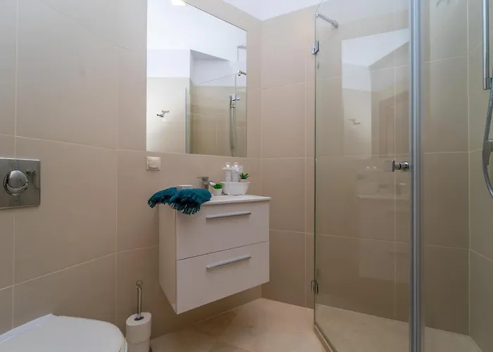 Za Zielonymi Drzwiami