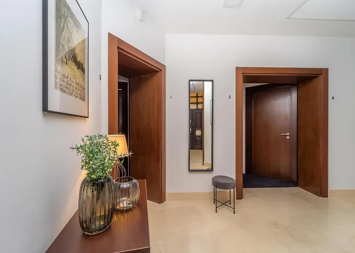 Za Zielonymi Drzwiami